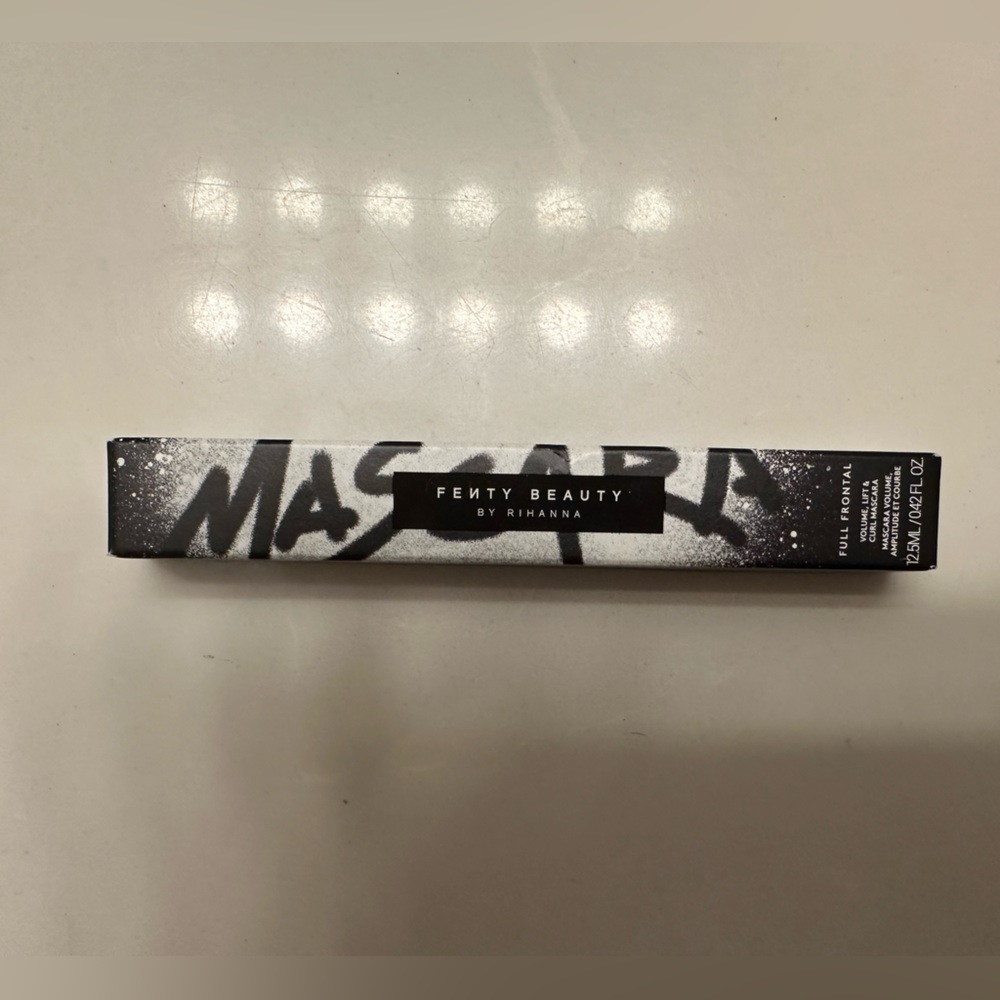 Fenty Beauty Volume Lift Curl NIB Mascara Black .42 fl oz